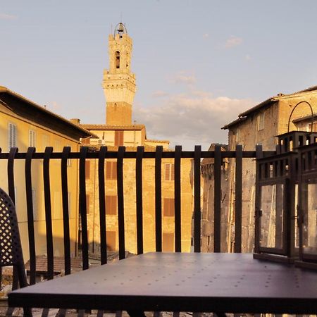 LA COSTARELLA - Central with cozy terrace Siena Zewnętrze zdjęcie